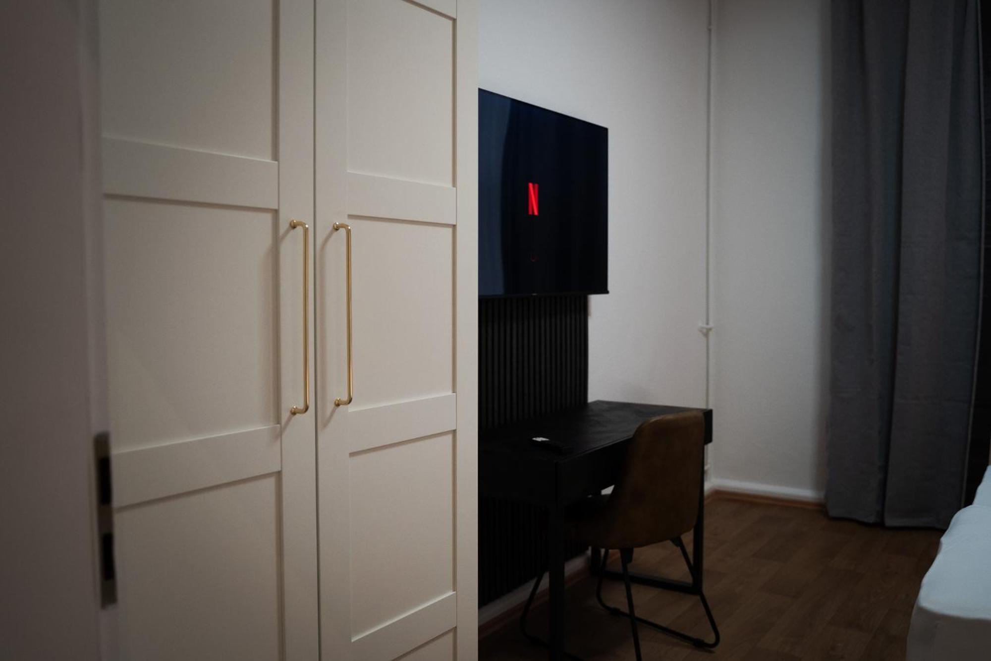 Junik - In Apartment Duisburg
